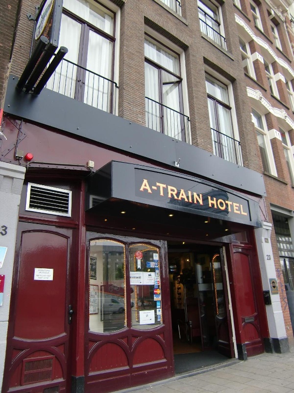 A-Train Hotel image 1